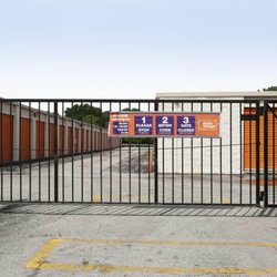 Public Storage
