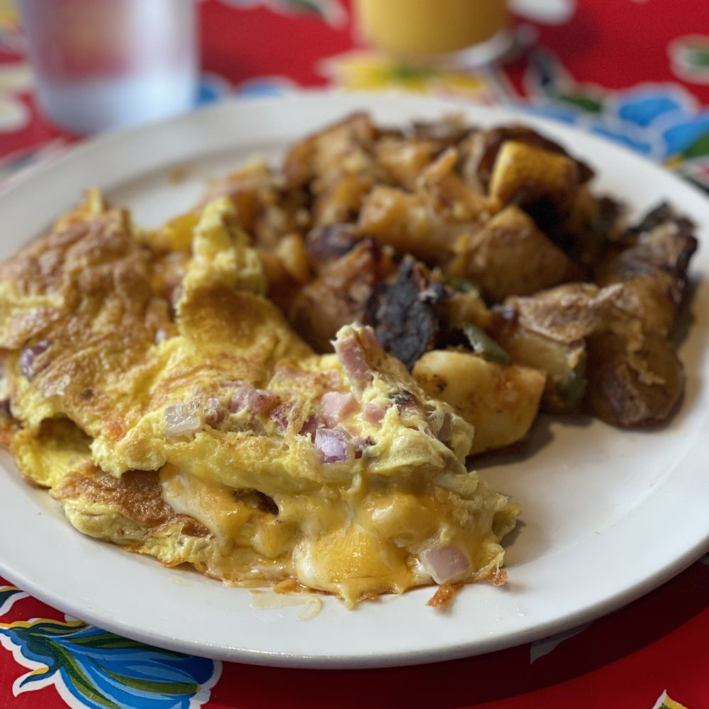 Beach Break Cafe - Denver Omelette - Breakfast & Brunch Near Me - Oceanside, California