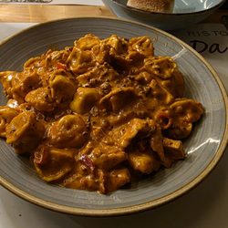 Pizzeria da Enzo - Tortellini spezial
