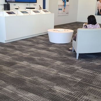 Spectrum - Inside the store - Internet Service Providers Near Me - Porter Ranch, California Spectrum - Inside the store - Internet Service Providers Near Me - Porter Ranch, California