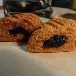 Al Meida - Makroud (semolina flour, butter, dates, honey, salt, spices, canola oil, orange blossom water)