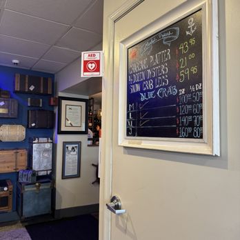 Captain James Crab House - Seafood Near Me - Baltimore, Maryland
