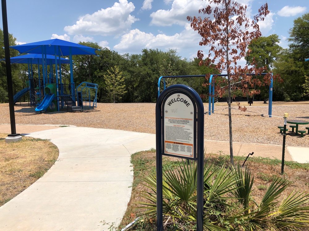 Springdale Park Logo