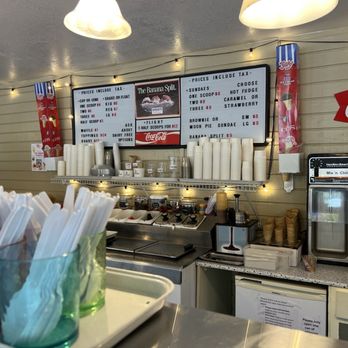 Village Scoop - Ice Cream & Frozen Yogurt Near Me - Chimney Rock, North Carolina Village Scoop - Ice Cream & Frozen Yogurt Near Me - Chimney Rock, North Carolina