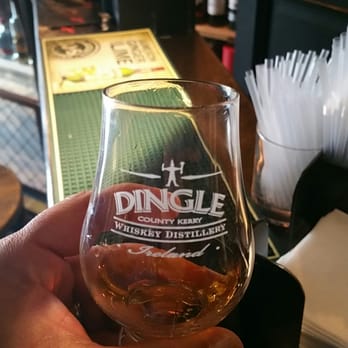 Dingle Whiskey Bar - Redbreast Irish Whiskey. Very smooth.... - Distilleries Near Me - Dublin, D Dingle Whiskey Bar - Redbreast Irish Whiskey. Very smooth.... - Distilleries Near Me - Dublin, D