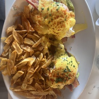 Toast Kitchen & Bar - Bacon Avocado Benedict - Breakfast & Brunch Near Me - Brea, California Toast Kitchen & Bar - Bacon Avocado Benedict - Breakfast & Brunch Near Me - Brea, California
