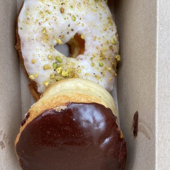 Bloomer's - Boston cream and rose pistachio donuts - Donuts Near Me - North York, Ontario