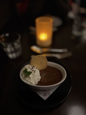 Biff's Bistro by null