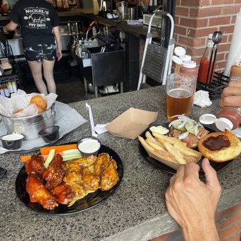 Nickel's Pit BBQ - Barbeque Near Me - Watkins Glen, New York