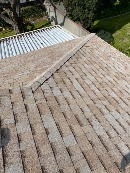 Slide of Expert Roofing Contractors