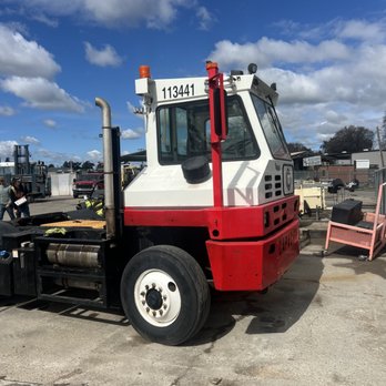 ACDC Equipment - 2013 capacity for sale or rent terminal tractor - Machine & Tool Rental Near Me - Chico, California ACDC Equipment - 2013 capacity for sale or rent terminal tractor - Machine & Tool Rental Near Me - Chico, California
