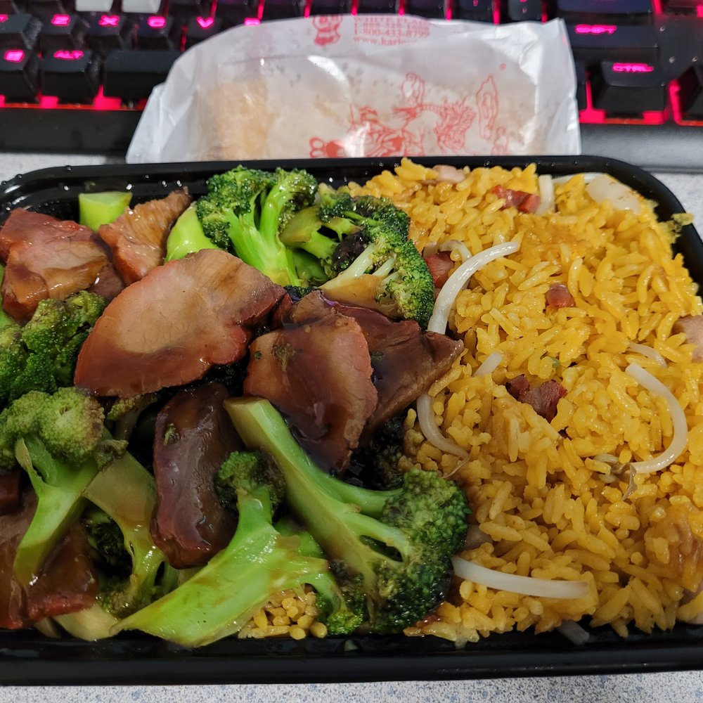 Fortune Cookie Kitchen 2 - Roast Pork with Broccoli - Chinese Near Me - Bridgeport, Connecticut Fortune Cookie Kitchen 2 - Roast Pork with Broccoli - Chinese Near Me - Bridgeport, Connecticut