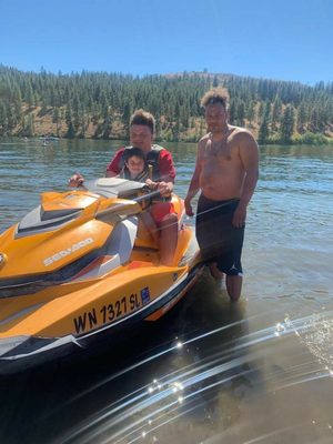 Mobile Jet Ski Rental - Mobile jet ski rental. I'll come to you at the lake and drop off the jet ski's. $300 for 4 hours or $400 for 8 hours. Mobile Jet Ski Rental - Mobile jet ski rental. I'll come to you at the lake and drop off the jet ski's. $300 for 4 hours or $400 for 8 hours.