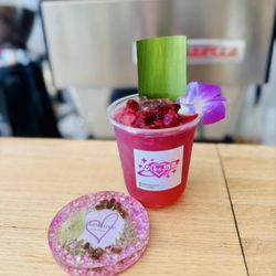 Dame Más Cafeína - Dragonfruit juice, if you can believe it, it even tastes better than it looks!