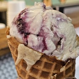 Goat Cheese with Blueberry Swirl Goat Cheese with Blueberry Swirl