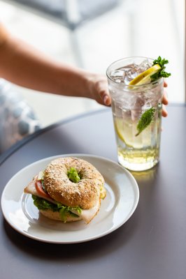 Coffee Fellows by null