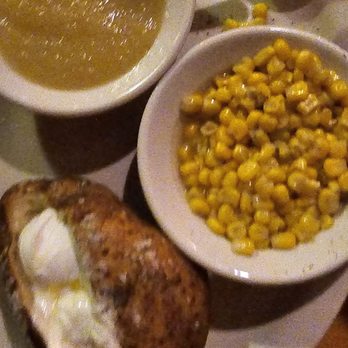 Texas Roadhouse - Sides felt fresh and not overcooked - Steakhouses Near Me - Everett, Massachusetts