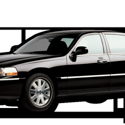 Cooper Limo - Phl airport shuttle private town car corporate services Lincoln Town Car 2011