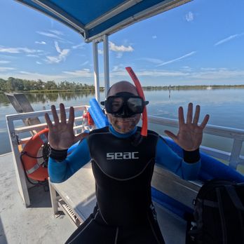 River Ventures - About to get into the water. - Tours Near Me - Crystal River, Florida River Ventures - About to get into the water. - Tours Near Me - Crystal River, Florida