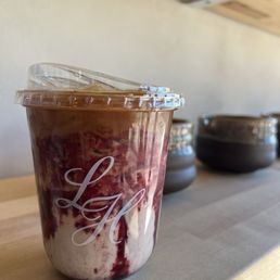 Berry cobbler latte