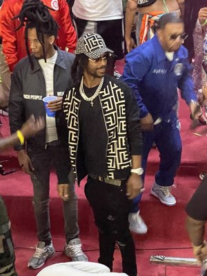 Skatebird Miami by null