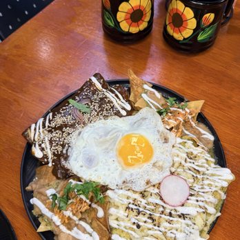 La Bikina - Chilaquiles - Mexican Near Me - Toronto, Ontario La Bikina - Chilaquiles - Mexican Near Me - Toronto, Ontario