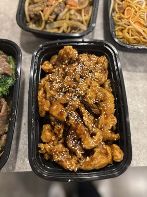 New Peking Chinese Restaurant by null
