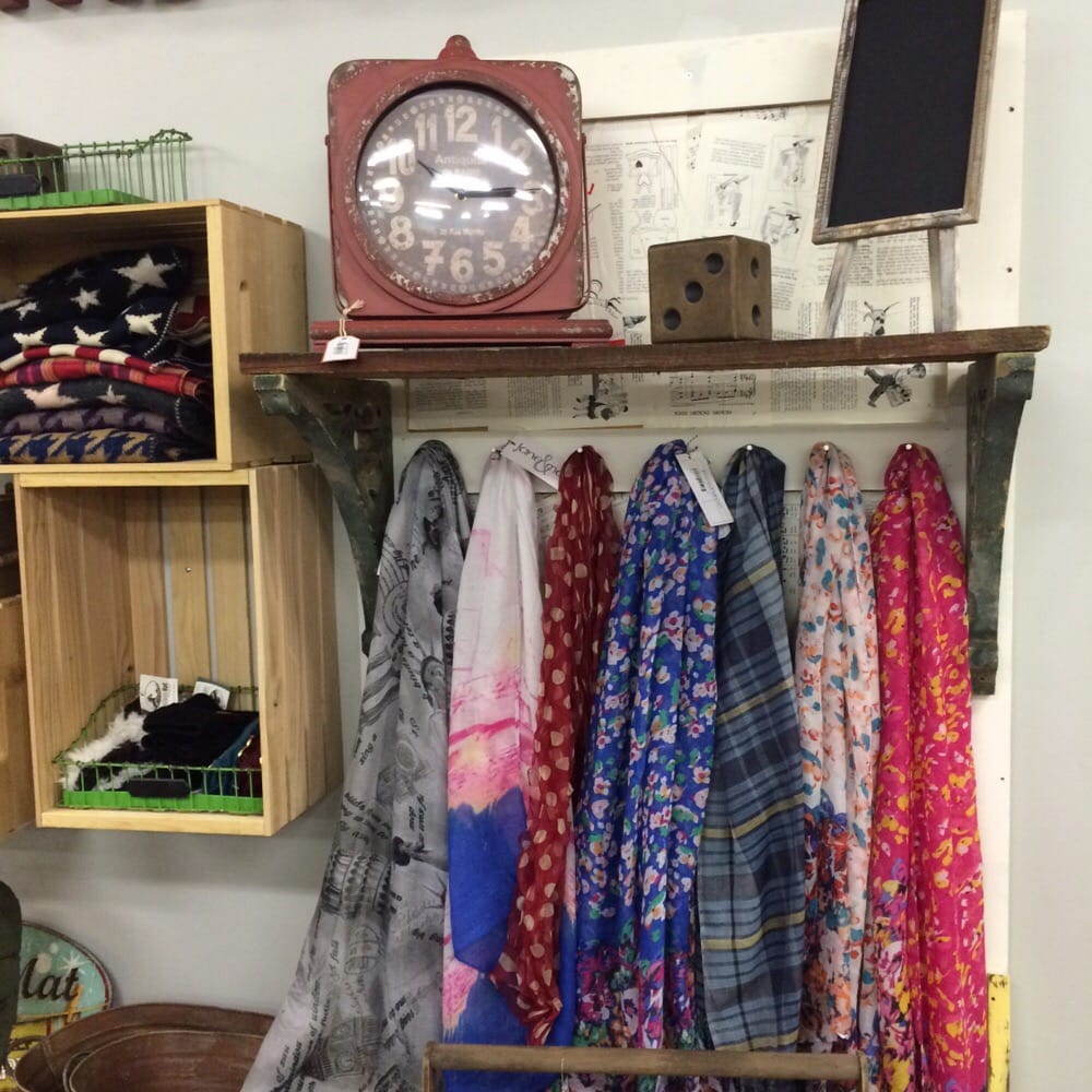 JANE & MAIN Updated March 2024 Request Information 106 S Main St