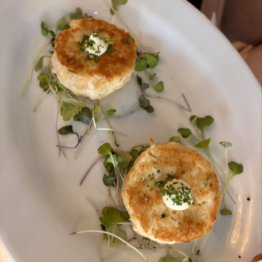 Southern Chicago - Crab cakes - Southern Near Me - Chicago, Illinois Southern Chicago - Crab cakes - Southern Near Me - Chicago, Illinois