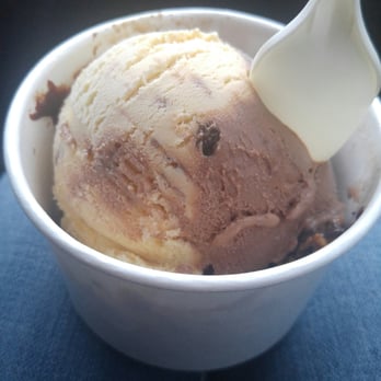 Frite & Scoop - Peanut Butter Cup and Chocolate Milk and Cookies on top of a warm Milky Way Cookie... I think I've died and this might be heaven. - Ice Cream & Frozen Yogurt Near Me - Astoria, Oregon