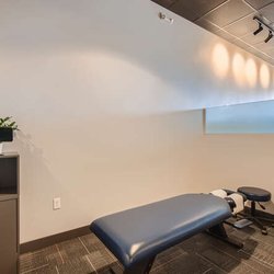 Experienced chiropractor