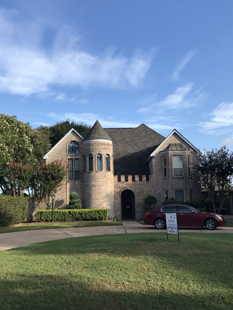 Slide of Eldridge Roofing & Solar