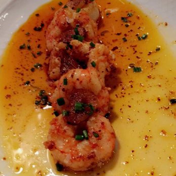 La Puntual - Shrimp in a garlic oil sauce - Performing Arts Near Me - Barcelona, B La Puntual - Shrimp in a garlic oil sauce - Performing Arts Near Me - Barcelona, B