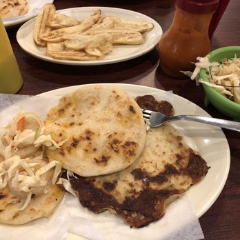 Tienda Centro America - Salvadoran Near Me - San Antonio, Texas