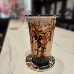 Kung Fu Tea - Magic Cube Milk Tea  (Milk Tea with Coconut Jelly, Coffee Jelly & Agar Jelly) https://www.instagram.com/the.wanderin.foodie/