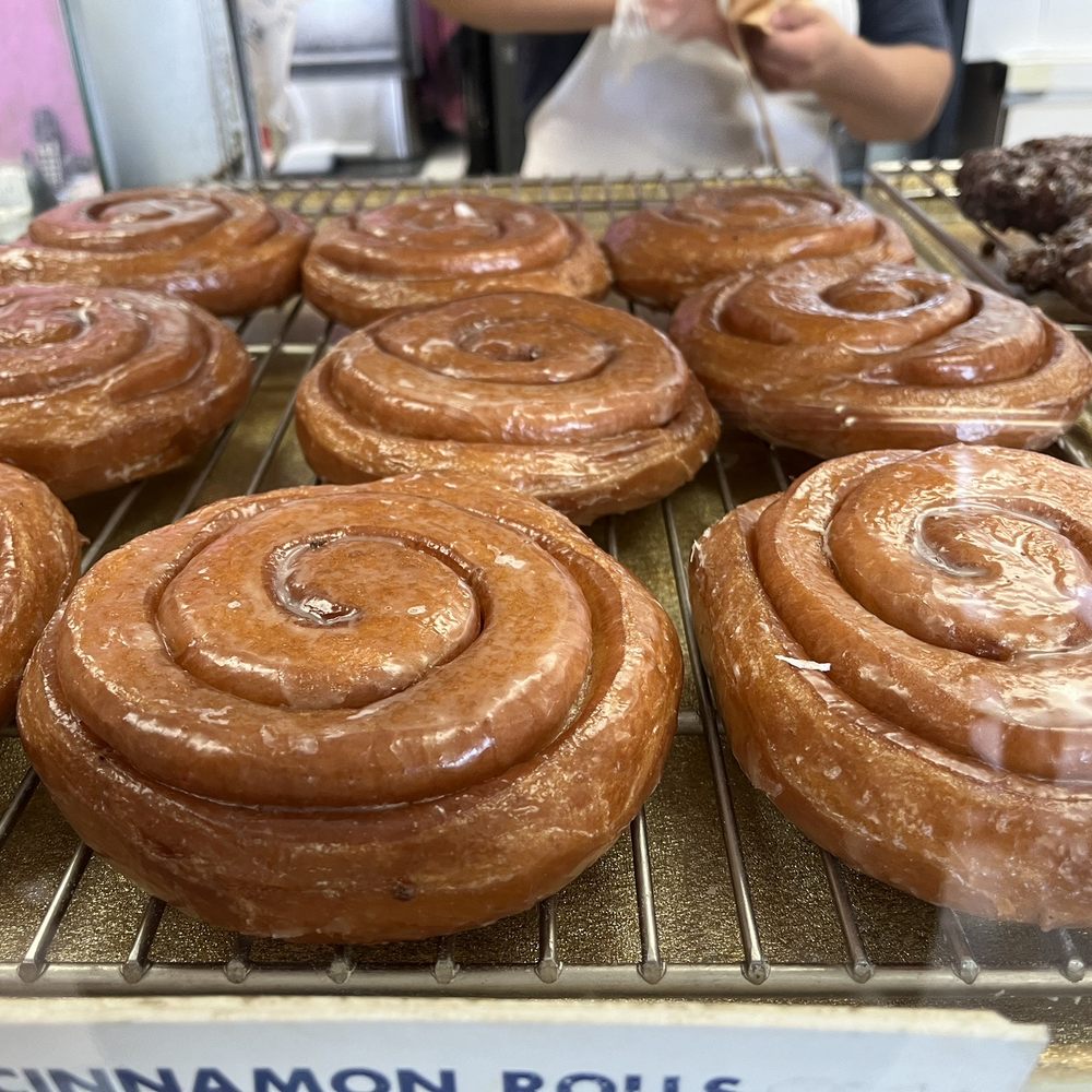 Wheeling Donuts - Cinnamon rolls are so good. - Donuts Near Me - Wheeling, Illinois Wheeling Donuts - Cinnamon rolls are so good. - Donuts Near Me - Wheeling, Illinois