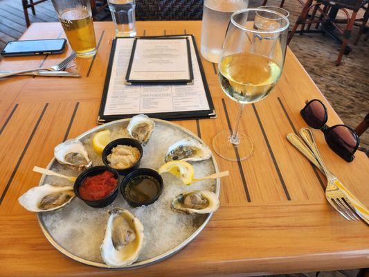 PORT Waterfront Bar & Grill by null