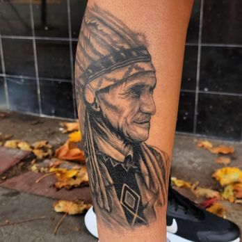 Emerald City Tattoo - Tattoo by Micah Akervold - Tattoo Near Me - Seattle, Washington Emerald City Tattoo - Tattoo by Micah Akervold - Tattoo Near Me - Seattle, Washington