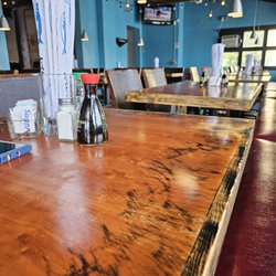 Fuji Steak & Sushi Tennessee - Dining room