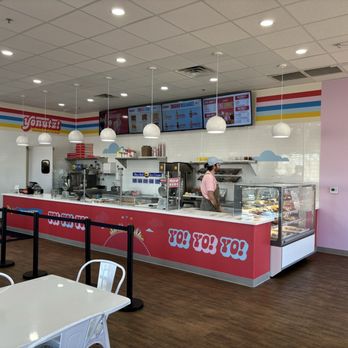 Yonutz -Henderson - Counter - Donuts Near Me - Henderson, Nevada Yonutz -Henderson - Counter - Donuts Near Me - Henderson, Nevada