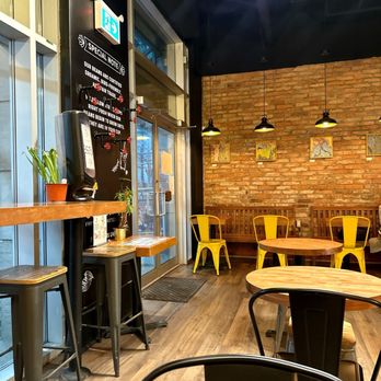 Goldstruck Coffee - Cafes Near Me - Toronto, Ontario