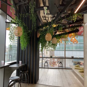 RollPlay Rosslyn - Vietnamese Near Me - Arlington, Virginia