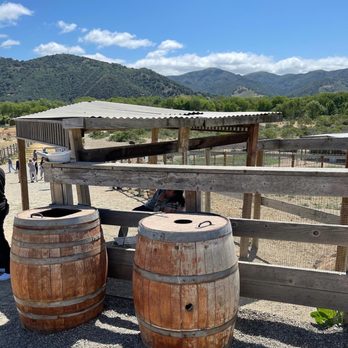 Ostrichland USA - Attraction Farms Near Me - Solvang, California