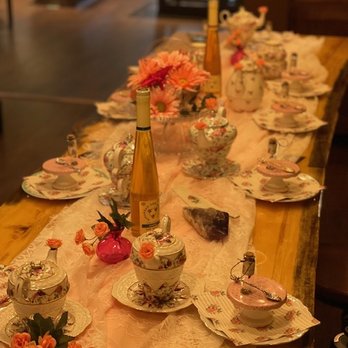 Panhandle Apothecary - Shabby Chic Tea Party - Tea Rooms Near Me - Winchester, Virginia