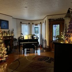 Christy's Corner Studio in Interlaken gift card