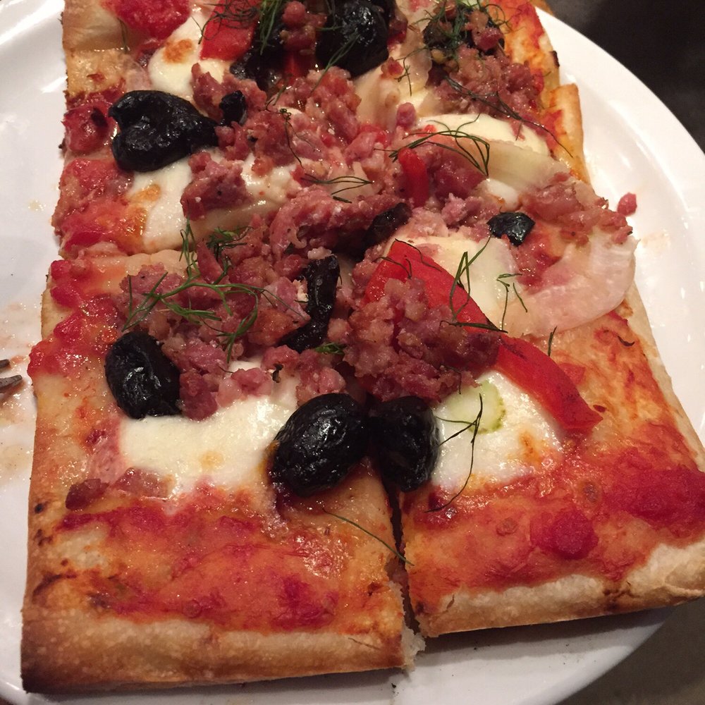 Levetto - Salsicca Pizza at Levetto - Italian Near Me - Toronto, Ontario