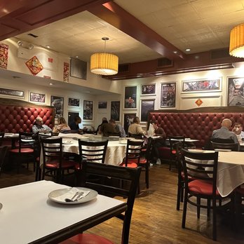 Ollie's Sichuan - Inside - Szechuan Near Me - New York, New York Ollie's Sichuan - Inside - Szechuan Near Me - New York, New York