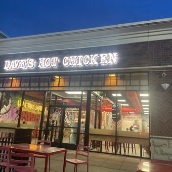 Dave's Hot Chicken - Front of store - Chicken Shop Near Me - Chesterfield, Missouri Dave's Hot Chicken - Front of store - Chicken Shop Near Me - Chesterfield, Missouri