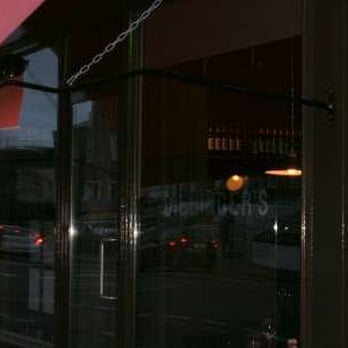 Dillingers - American Near Me - Dublin, D