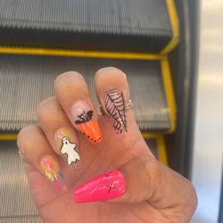 Halloween nails 100% hand painted